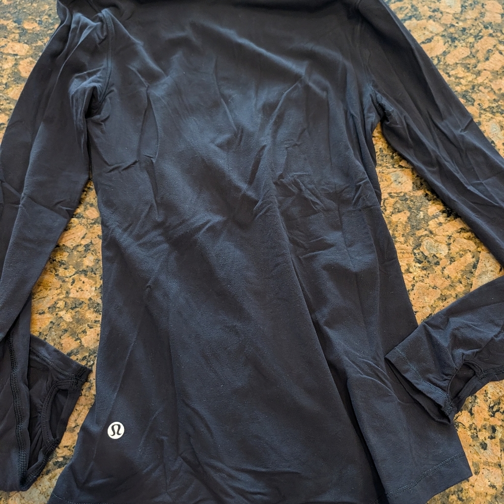 Lululemon Top - Picture 4 of 5